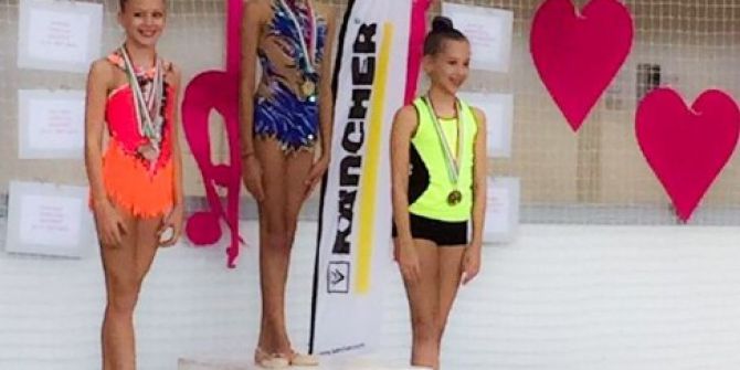 Muratpaşa’nın Cimnastikçileri Madalyaları Topladı