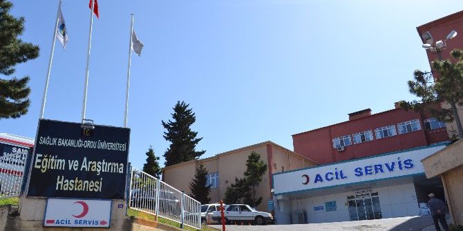 Ordu’da Tıp Fakültesi Hastanesi’nde Asansör Bozulunca Hastalar Sedyelerle Merdivenlerden Çıkarıldı