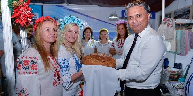 Muratpaşa Yöreler Renkler Festivali’nde Eğlence Programları İptal