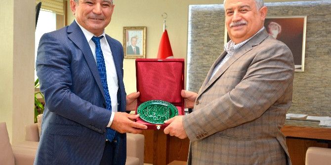 Rektör Şeker’den Üniversitelere Ziyaret