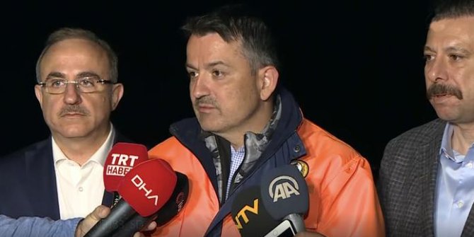 Bakan Pakdemirli, İzmir Yangınları Hakkında Konuştu