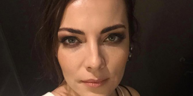 Oyuncu Burcu Kara’dan Anlamlı Paylaşım