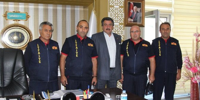 İtfaiyecilerden Belediye Başkanı Mehmet Kale’ye Ziyaret
