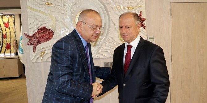 Başkan Ergün’e Taziye Ziyaretleri Sürüyor