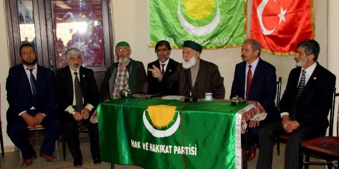 Çay Ocağında Basın Toplantısı