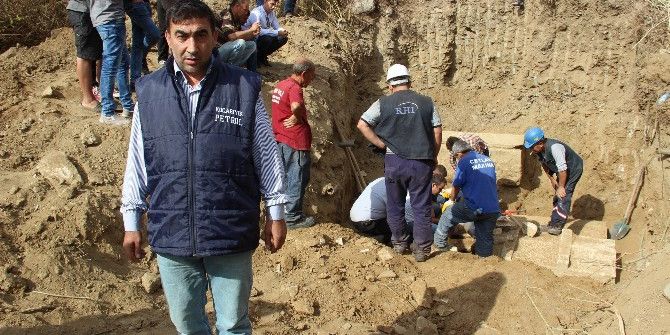 Su Borusu Patlağı, 3 Lahiti Ortaya Çıkardı