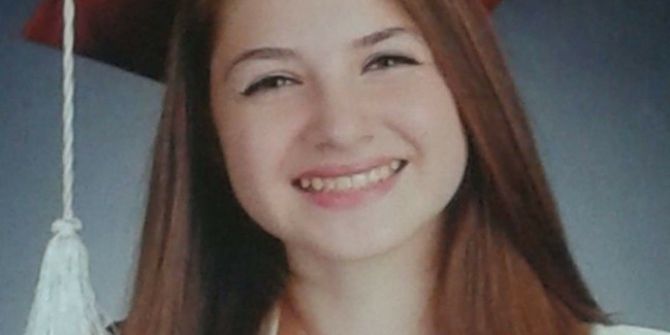 İzmir’de 16 Yaşındaki Genç Kız Motosiklet Kazasında Hayatını Kaybetti