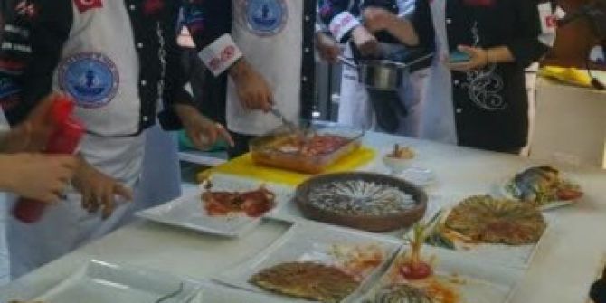 Hem Öğreniyorlar, Hem De Kazanıyorlar