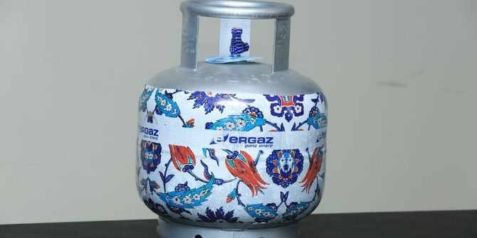 Bu Tüpgazlar Yeni Kostümleriyle Çok Havalı