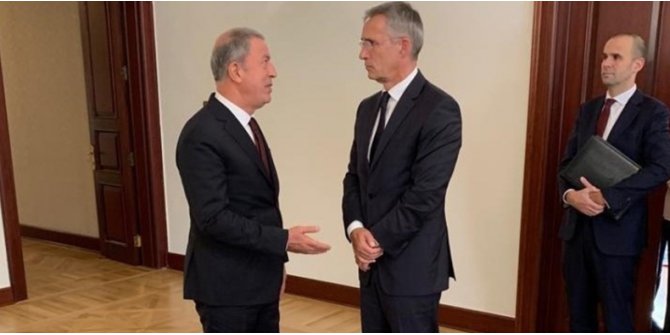 Bakan Akar, Nato Genel Sekreteri Stoltenberg İle Görüştü