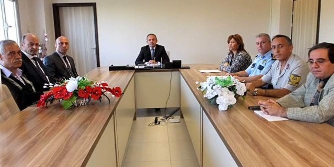 Burhaniye’de İlçe Güvenlik Toplantısı Yapıldı
