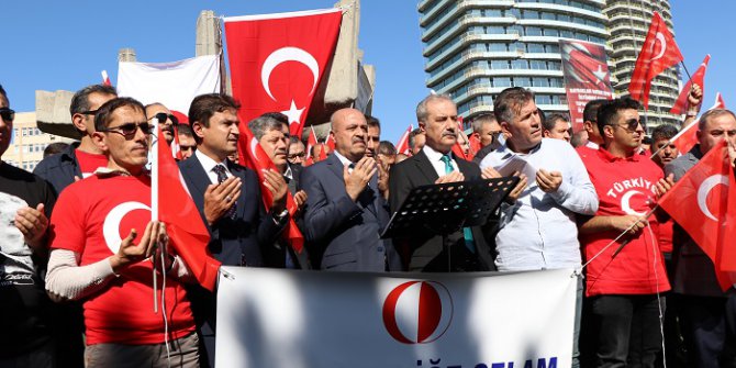 “Cumhuriyete Ve Bayrağımıza Sahip Çıkıyoruz”