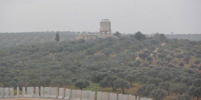 Hatay-suriye Sınırına 77 Kilometrelik Beton Duvar Çekildi