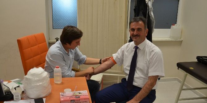 Belediye Personeli Sağlık Taramasından Geçti