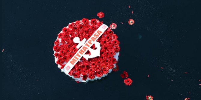 Batırılan Üç Gemimizin Şehitleri İçin Çelenk Bırakma Töreni Düzenlendi