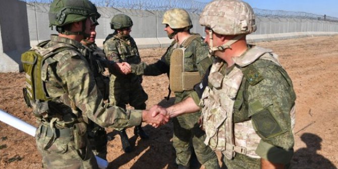 Rus Askerleri İle Fırat’ın Doğusunda İcra Edilen Dördüncü Kara Devriyesi Tamamlandı