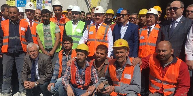 Bakan Arslan, İzmir’le Manisa’yı Yakınlaştıracak Tünel İçin Tarih Verdi