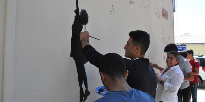 Tunceli’nin Duvarları Grafiti İle Renkleniyor