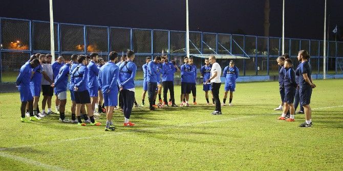 Adana Demirspor Sıkı Çalışıyor