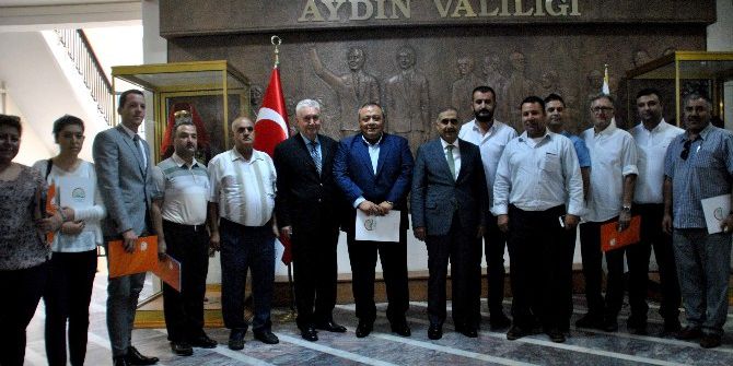 Aydın’da 12 İncir İhracatçısına Gıda Sağlık Sertifikası Verildi
