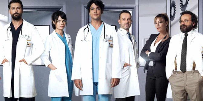 Mucize Doktor Kıvılcım kim, Özge Özder kimdir, kaç yaşında, nereli