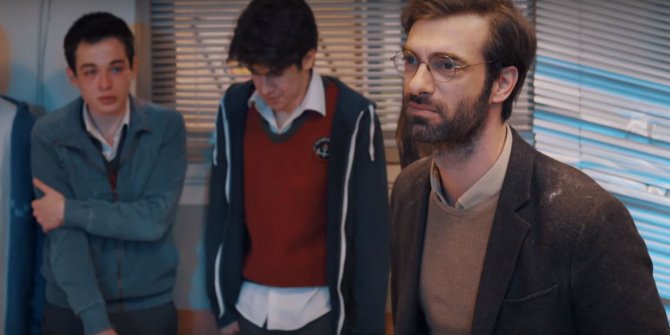 Öğretmen Dizisi Hangi Diziden Uyarlandı, Öğretmen Dizisi  Konusu Nedir, Öğretmen Dizisi Oyuncuları