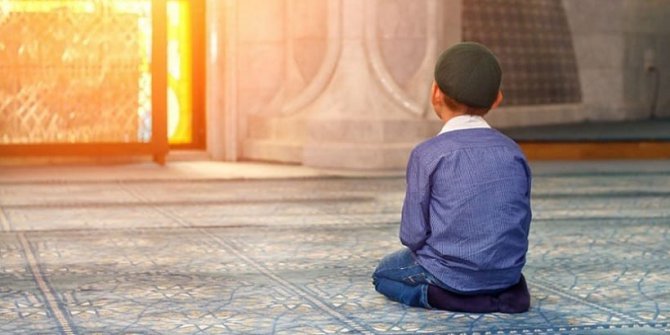 Regaip Kandili’nde nasıl namaz kılınır? Regaip Kandili namazı nasıl kılınır?