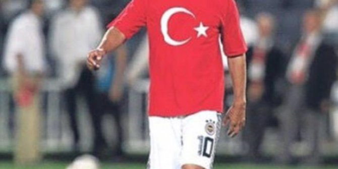 Alex' den şehitler için başsağlığı mesajı