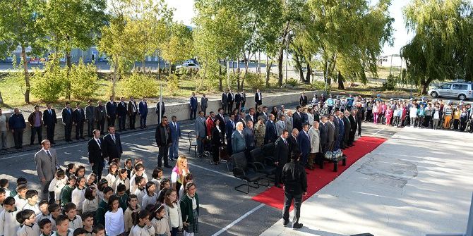 “Ben De Yüzüyorum Ve Pedallı Yorum Projesi” Start Aldı