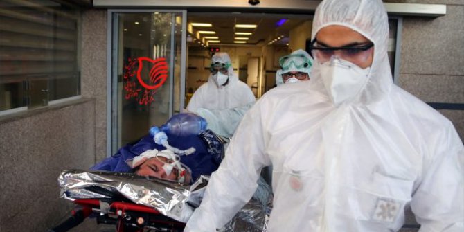 Kum kentini karantinaya almayan İran' ın tüm şehirlerine koronavirüs yayıldı