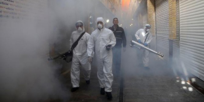 İran'da koronavirüs nedeniyle 63 kişinin daha hayatını kaybetti