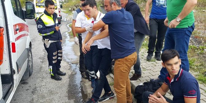 Motosiklete 3 Kişi Bindiler, Kaza Yaptılar