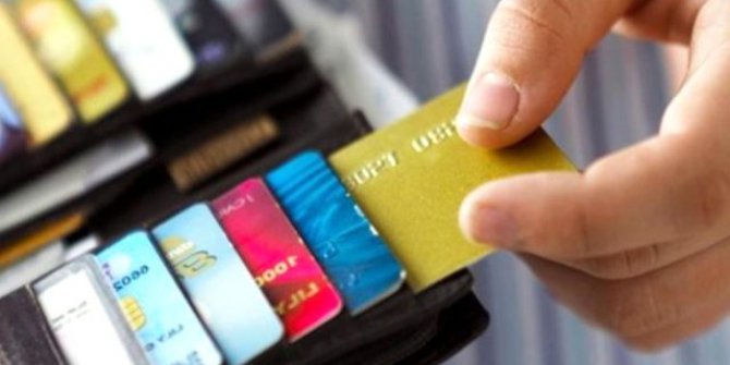 Kredi kartı asgari ödemesi yüzde 20-40 arasında olacak