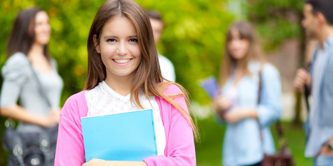 YÖK: Koronavirüs nedeniyle isteyen üniversite öğrencileri bahar dönemi kayıtlarını dondurabilecek