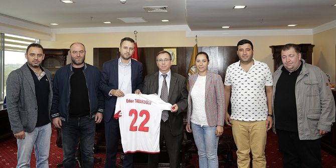 Rektöre Forma Jesti