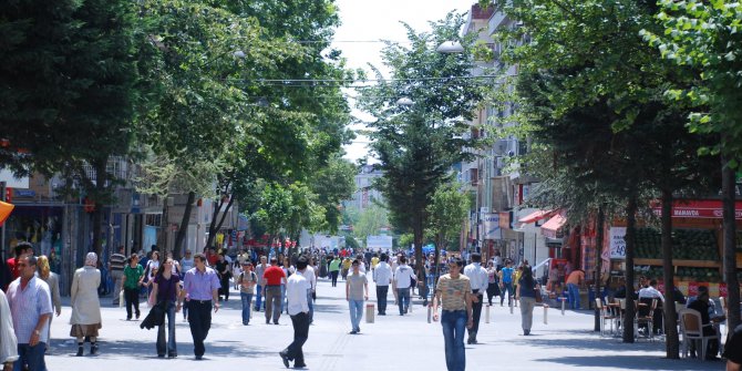 İstanbul Bağcılar'da 4 binaya koronavirüs karantinası