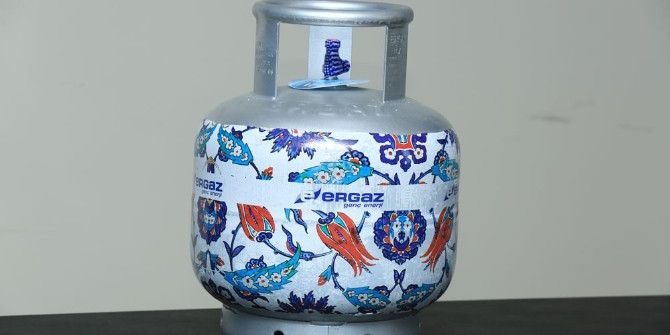 Bu Tüpgazlar Yeni Kostümleriyle Çok Havalı