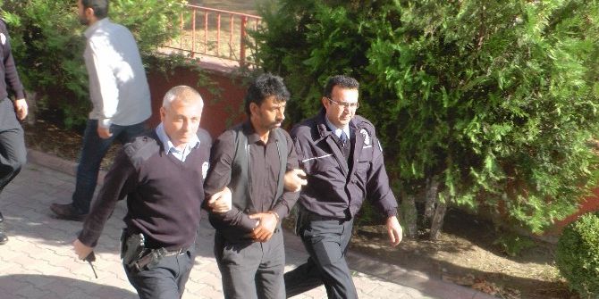 Yasak Aşkta Kovalamaca Feci Kazayla Son Buldu