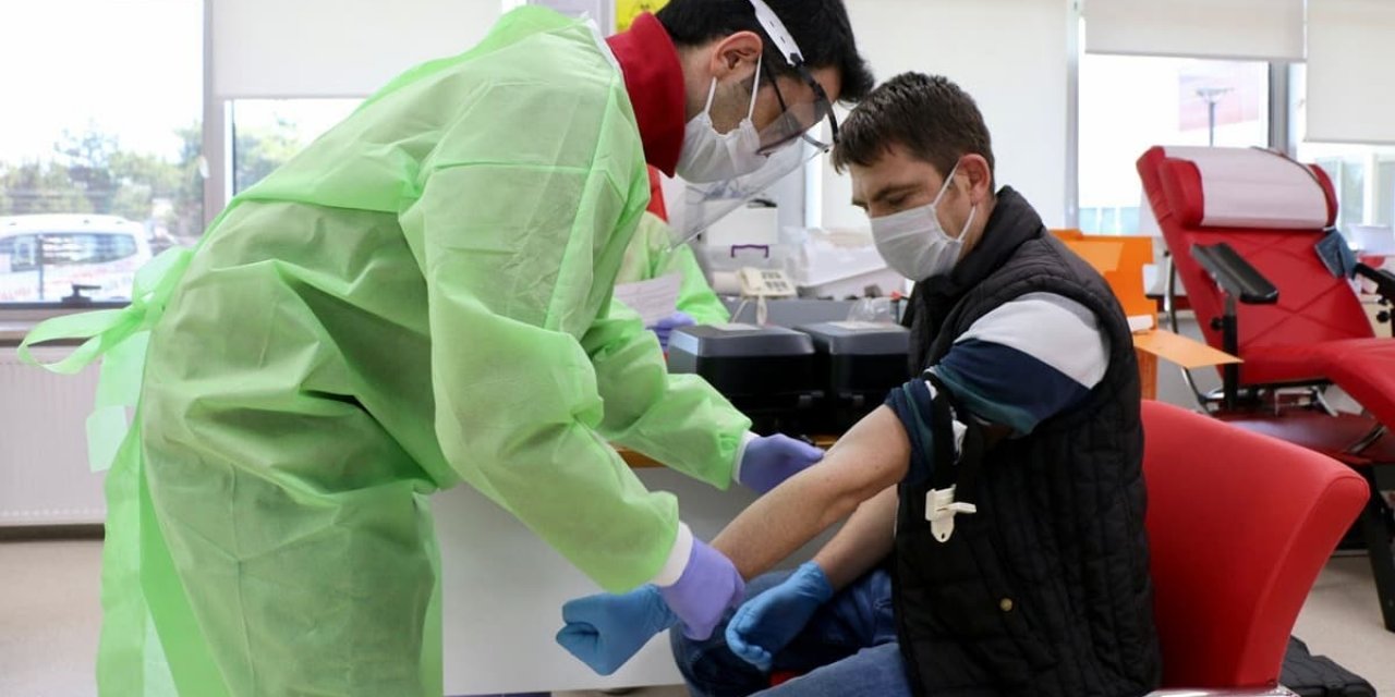 Sağlık Bakanlığı'ndan 'immün plazma tedavisi' bilgilendirmesi