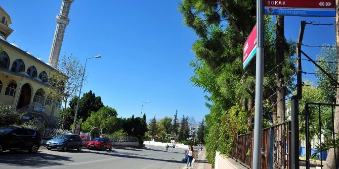 Kepez’e Yeni Bilgi Levhaları