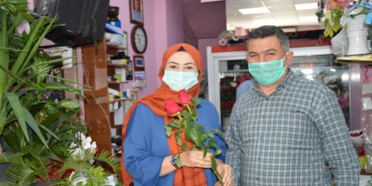 Çiçekçilerin Yoğun Mesaisi!