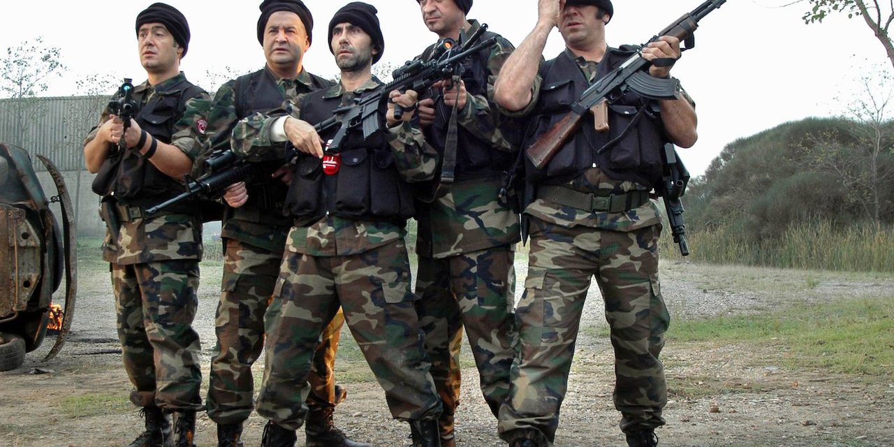 Maskeli Beşler Irak nerede çekildi? Maskeli Beşler Irak konusu ve oyuncuları…