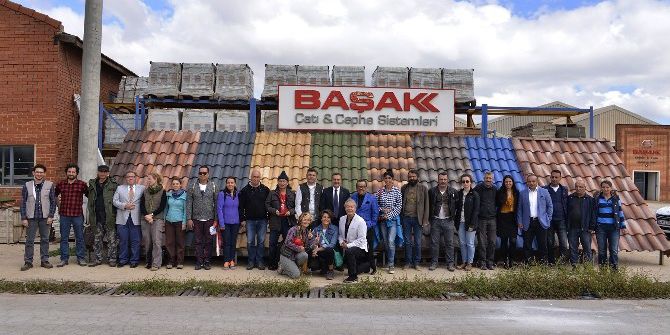 Sempozyum Sanatçıları Başak Kiremit’i Ziyaret Etti