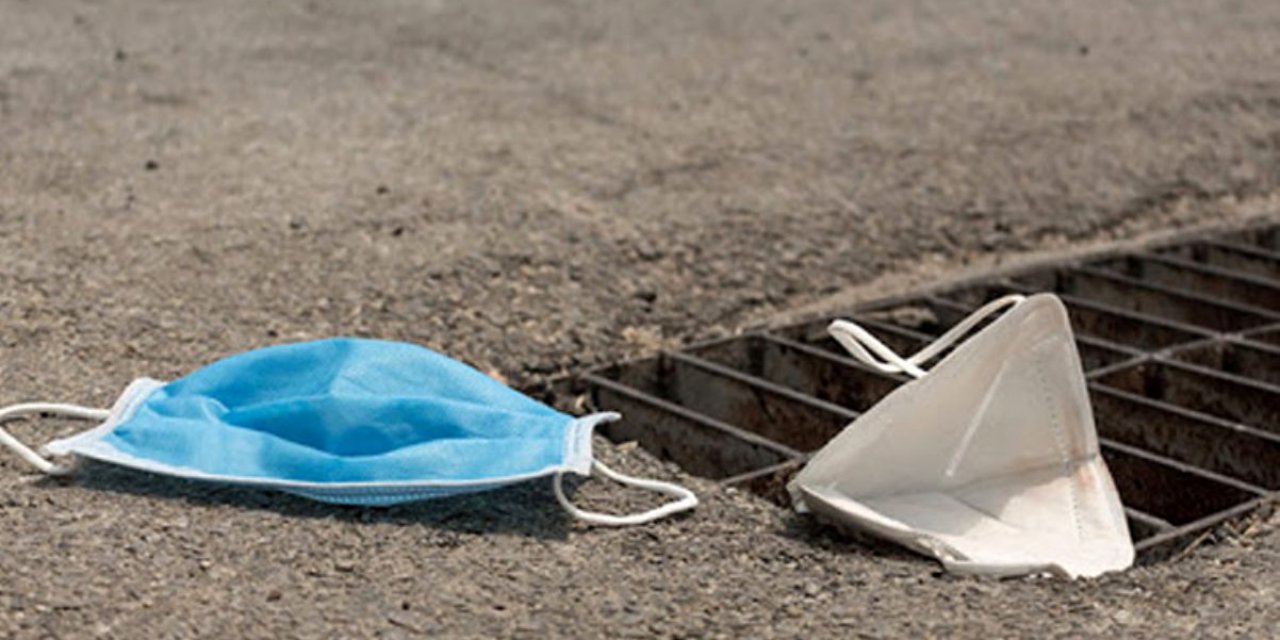 Kullanılmış maske ve eldivenler risklidir, yere değil çöpe atın