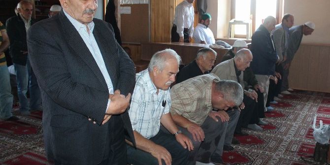 Aydın Müftüsü Koaoğul: Namazda Sandalye Alışkanlığına Son Verin