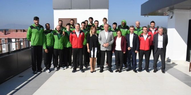 Düzce Belediyespor Basketbol Takımı Lige Hazır