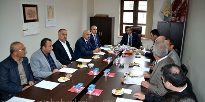 Vali Yıldırım, Tosyalılar’ın Taleplerini Dinledi