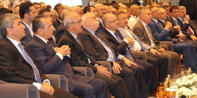 7. Akdeniz Turizm Forumu Mersin’de Başladı (2)