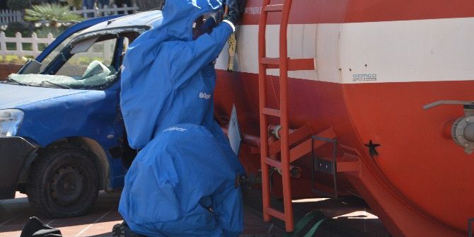 İtfaiyeden Nefes Kesen Tatbikat