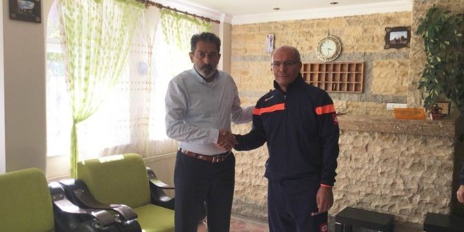 Nevşehirspor Teknik Direktörlük İçin Tahir Çopur İle Anlaştı